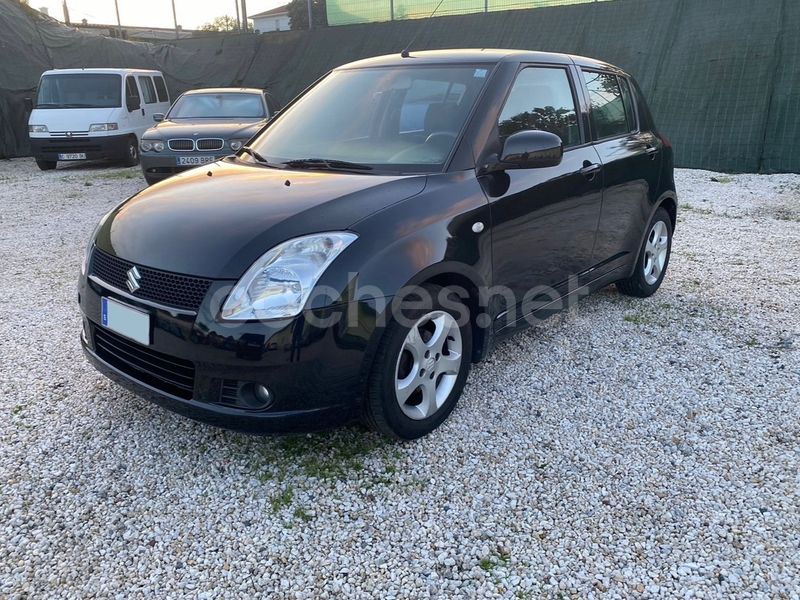 SUZUKI Swift 1.3 DDiS GLX