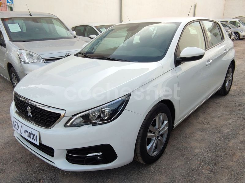 PEUGEOT 308 Active BlueHDi 100 SS