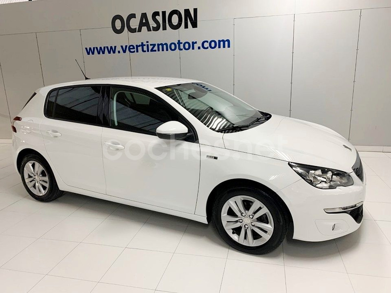 PEUGEOT 308 Style 1.2 PureTech SS