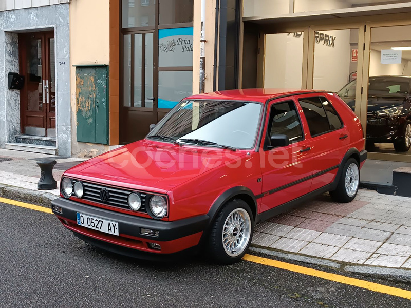 VOLKSWAGEN Golf GOLF 1.8 GTI 5p.