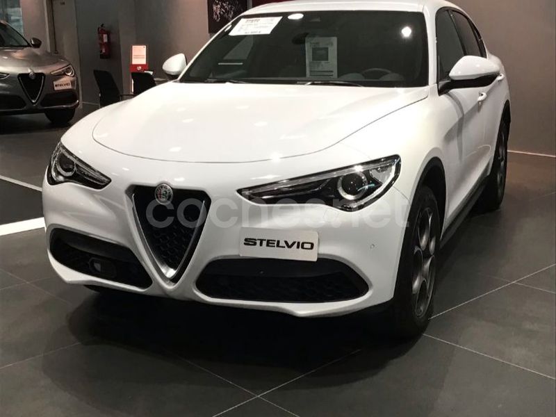 ALFA ROMEO Stelvio 2.2 Diesel SUPER AWD