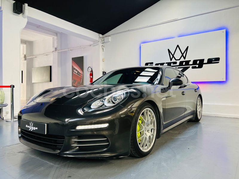 PORSCHE Panamera 3.6 V6 4
