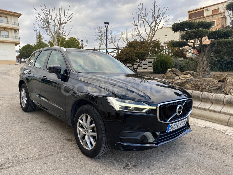 VOLVO XC60 2.0 D4 Momentum Auto