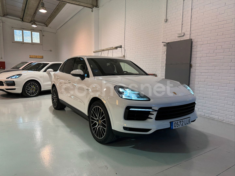 PORSCHE Cayenne EHybrid