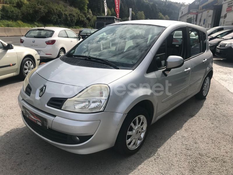 RENAULT Grand Modus Dynamique 1.2 16v 75 eco2