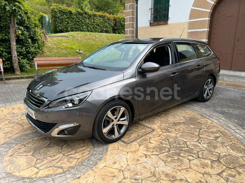 PEUGEOT 308 SW Allure 1.2 PureTech SS