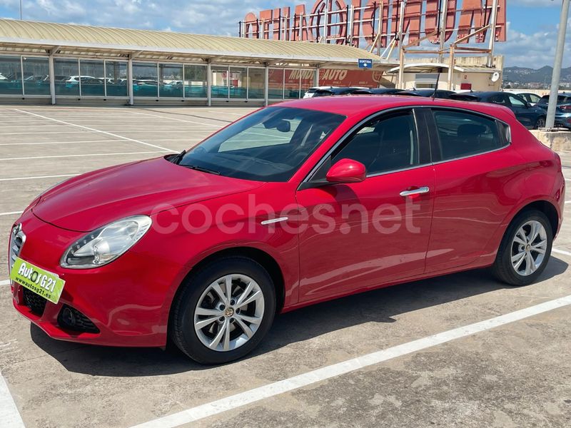 ALFA ROMEO Giulietta 2.0 JTDm Distinctive