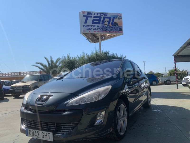 PEUGEOT 308 Confort 1.6 HDI 110 FAP 5 velocidades 5p.