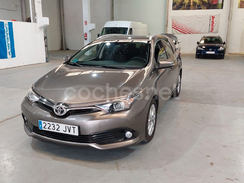 TOYOTA Auris 1.4 90D Business Touring Sports 5p.