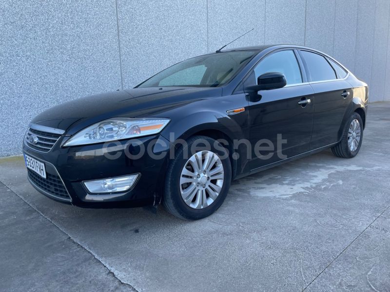 FORD Mondeo 2.0i 16v Ghia