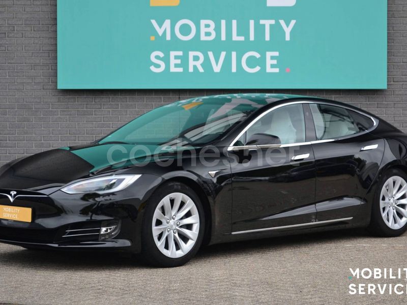 TESLA Model S 75D 4WD 5p.