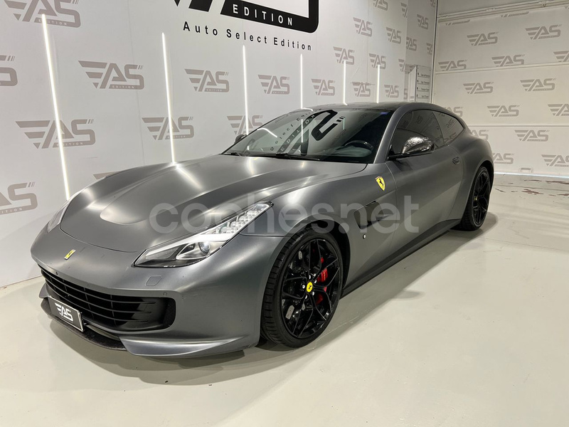 FERRARI GTC4 Lusso DCT