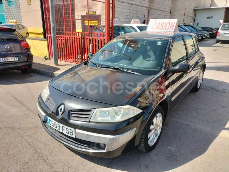 RENAULT Mégane Dynamique 1.5dCi105