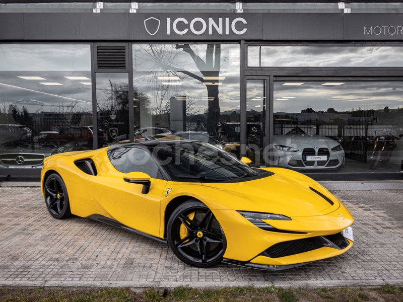 FERRARI SF90 STRADALE