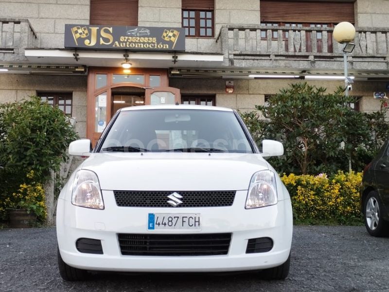 SUZUKI Swift 1.3 DDiS GL