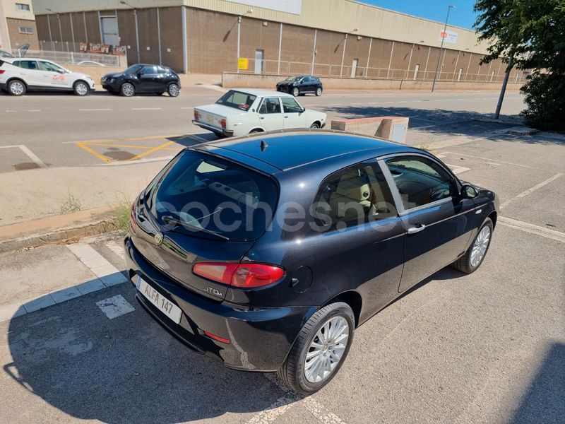 ALFA ROMEO 147 (2009) - 4000 € en Barcelona