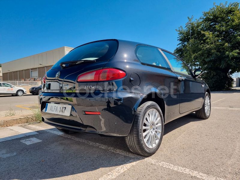 ALFA ROMEO 147 (2009) - 4000 € en Barcelona