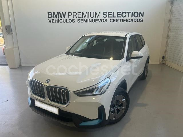 BMW iX1 xDrive30