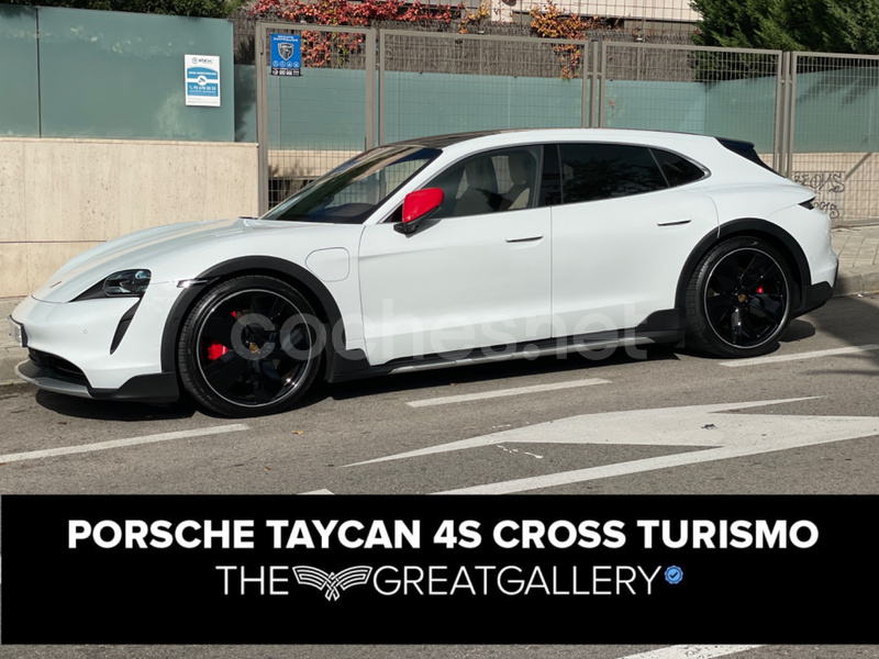 PORSCHE Taycan 4S Cross Turismo