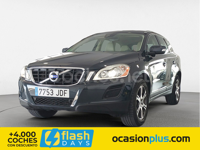 VOLVO XC60 2.0 T5 Momentum Auto