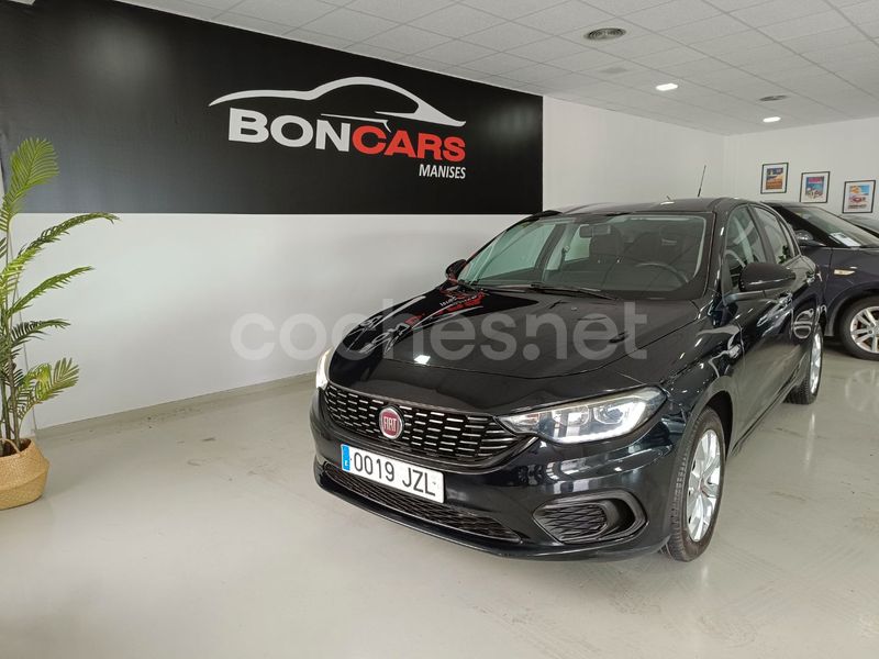 FIAT Tipo 1.3 Lounge 70kW 95CV diesel Multijet 4p.