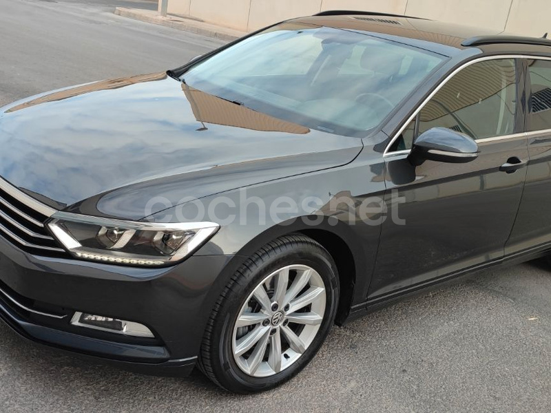 VOLKSWAGEN Passat Advance 2.0 TDI Variant