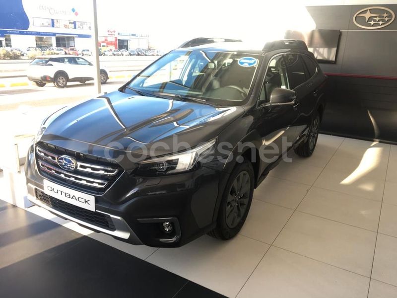 SUBARU Outback 2.5i Trek CVT Lineartronic AWD 5p.