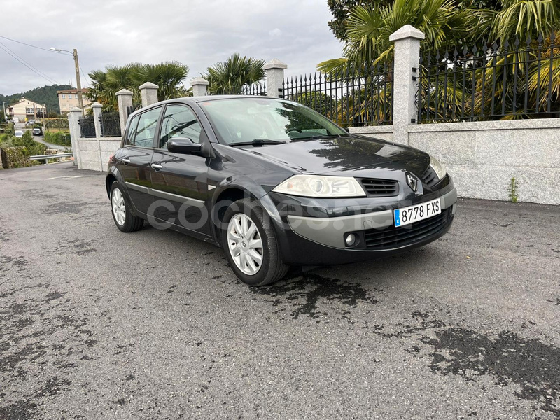 RENAULT Mégane Emotion 1.5DCI105