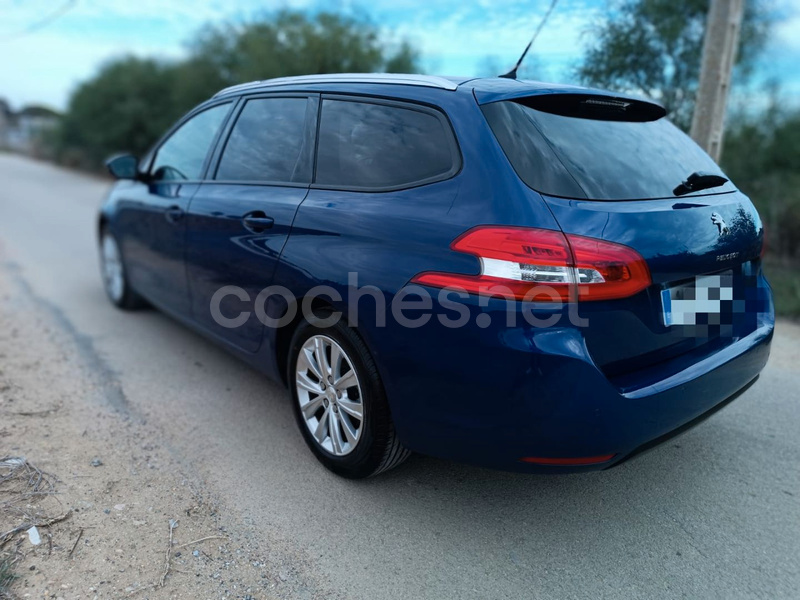 PEUGEOT 308 SW Style PureTech 110 SS 6 Vel. MAN 5p.