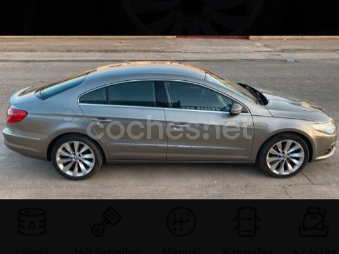 VOLKSWAGEN Passat CC 2.0 TDI 4mot BlueMotion Technology