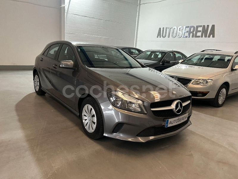 MERCEDES-BENZ Clase A A 180 d Urban 5p.