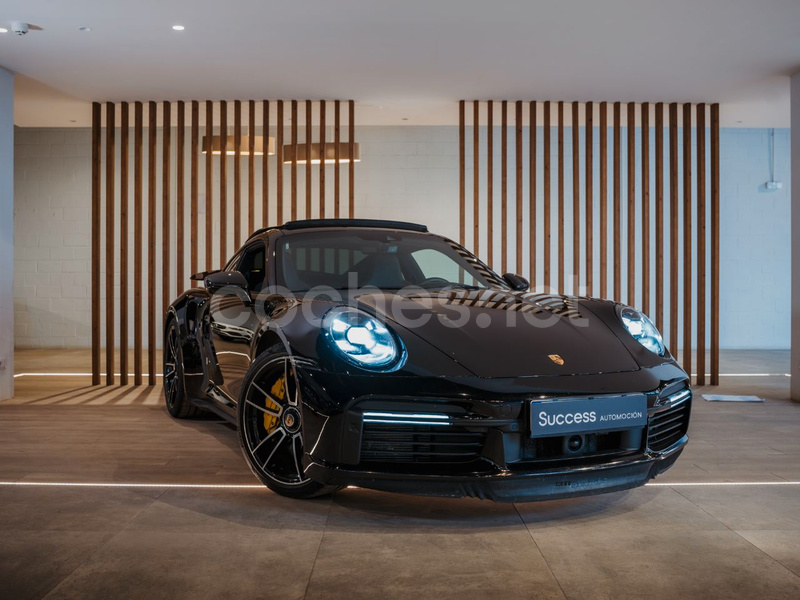 PORSCHE 911 Turbo S 2p.