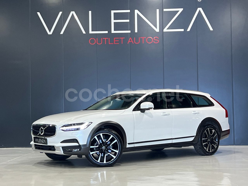 VOLVO V90 Cross Country 2.0 D4 AWD Auto 5p.