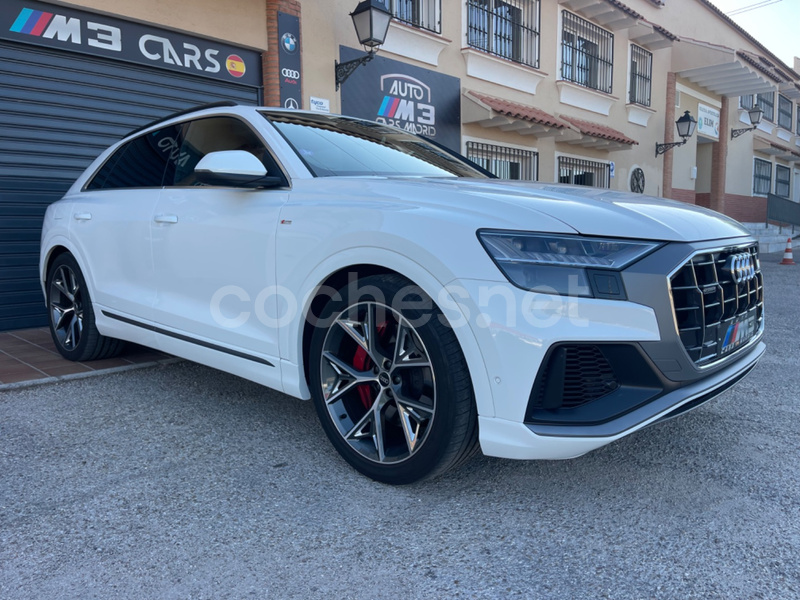 AUDI Q8 55 TFSIe S Line Plus quattro tip