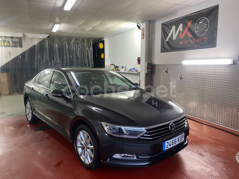 VOLKSWAGEN Passat Sport 1.4 TSI ACT