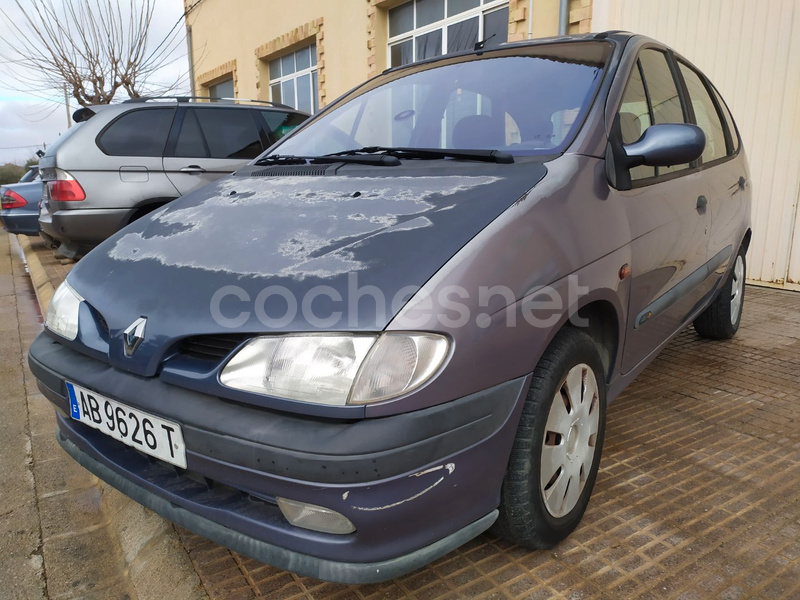 RENAULT Mégane SCENIC KALEIDO 1.6 16V