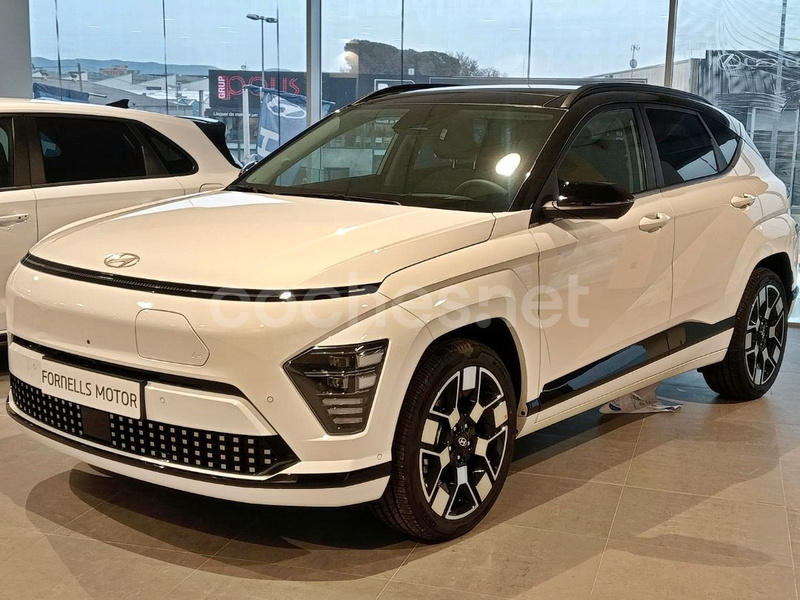 HYUNDAI Kona EV 65kWh Style 2C