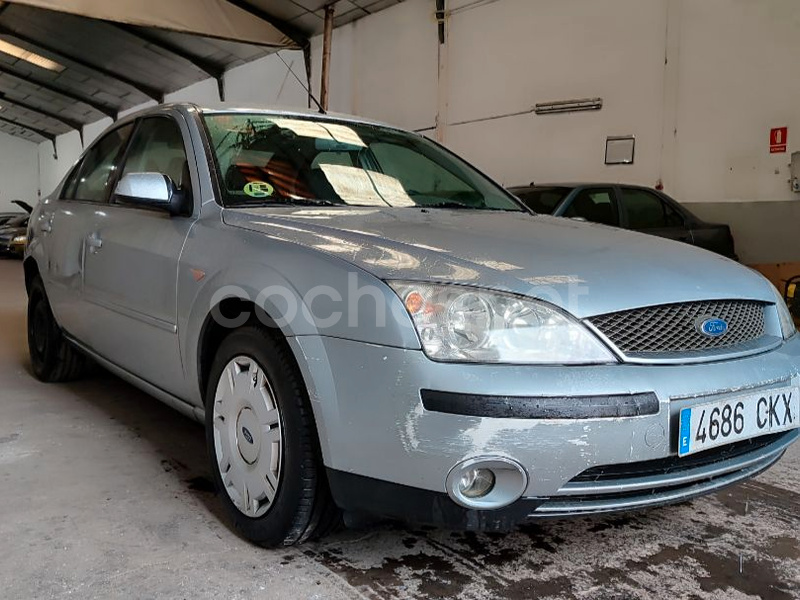 FORD Mondeo 1.8i 16v Trend 5p.