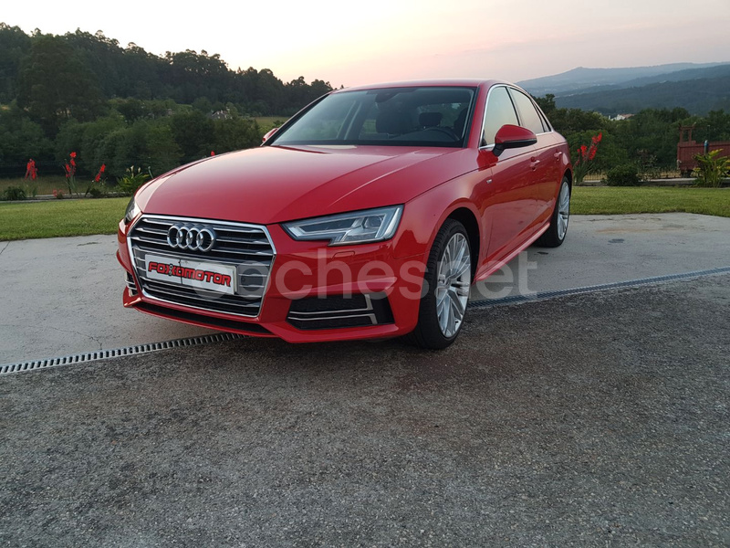 AUDI A4 2.0 TDI quattro S line edition