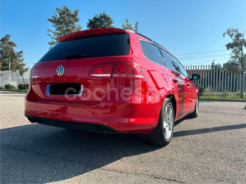 VOLKSWAGEN Passat Variant 1.6 TDI 105 Advance BMotion Tech 5p.