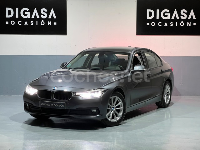 BMW Serie 3 318dA Business 4p.