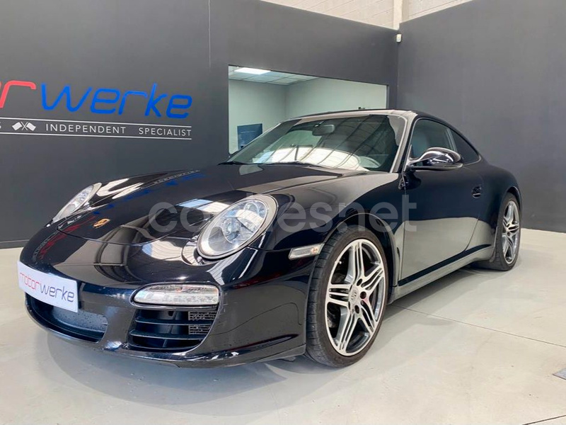 PORSCHE 911 Carrera Coupe A.M.09