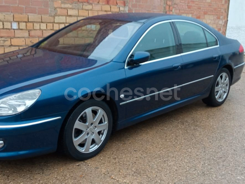 PEUGEOT 607 2.7 HDi Pack Automatico Titanio 4p.