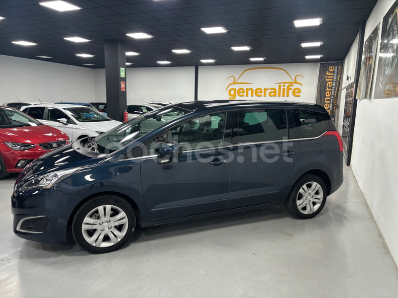 PEUGEOT 5008 Active 2.0 BlueHDi 150 FAP