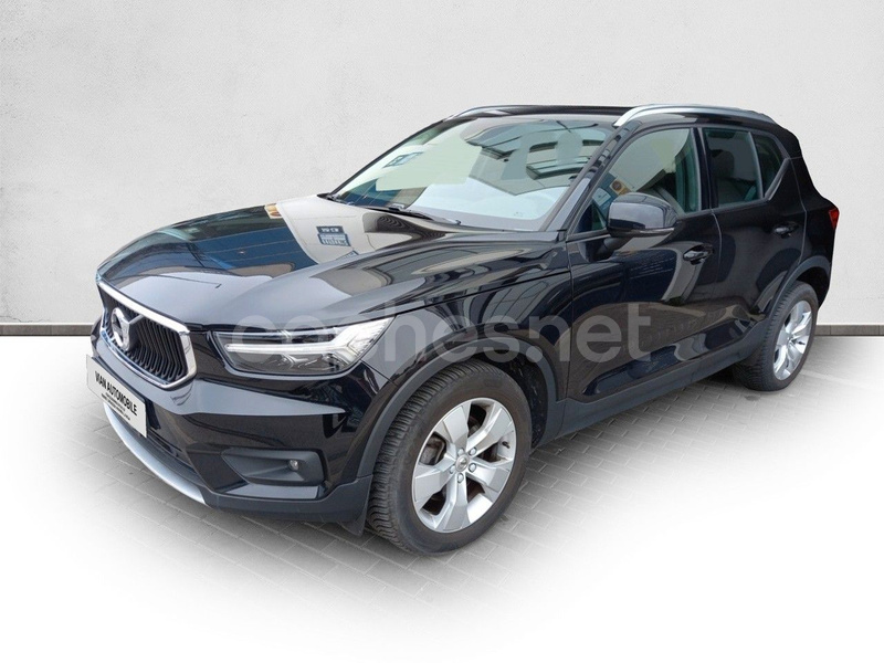 VOLVO XC40 2.0 B4 G AWD Core Auto 5p.