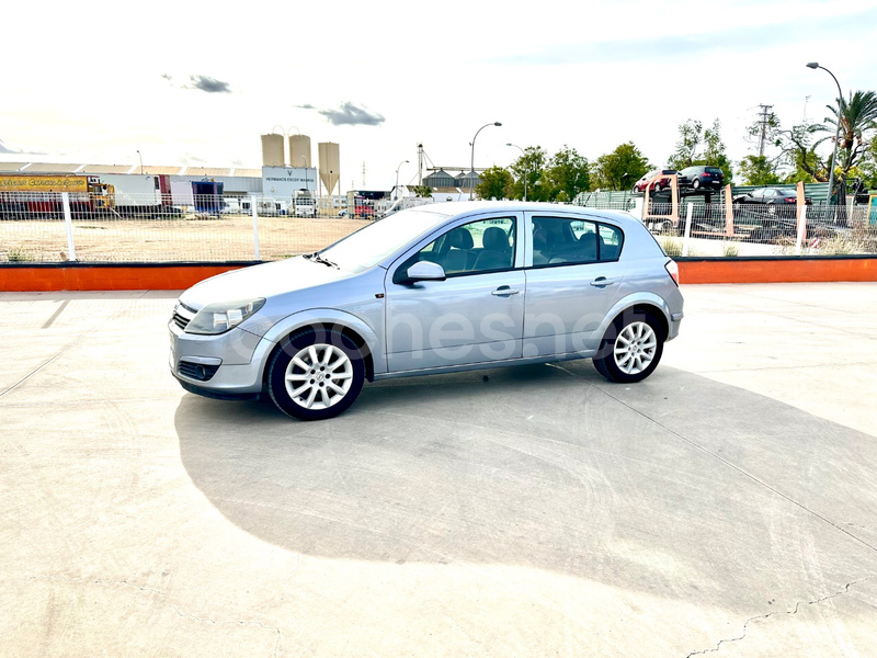 OPEL Astra 1.7 CDTi Cosmo 100 CV