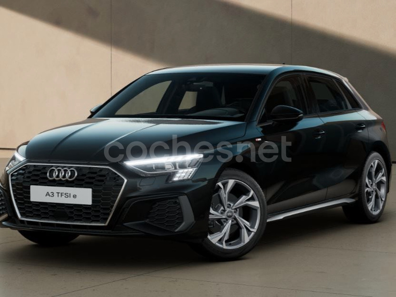 AUDI A3 Sportback Genuine 40 TFSI e S tron