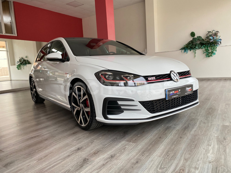 VOLKSWAGEN Golf GTI Performance 2.0 TSI 180kW245CV DSG