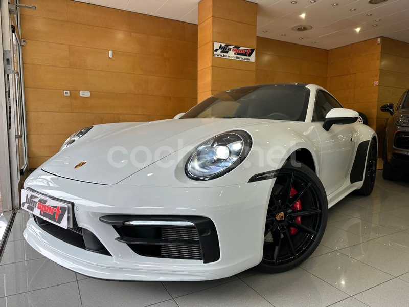 PORSCHE 911 Carrera 4S