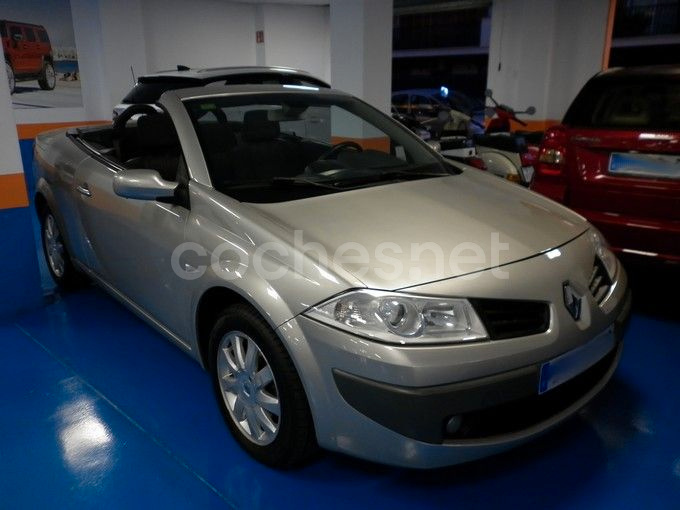 RENAULT Mégane Coupecabrio Authentique 1.5dCi105 2p.